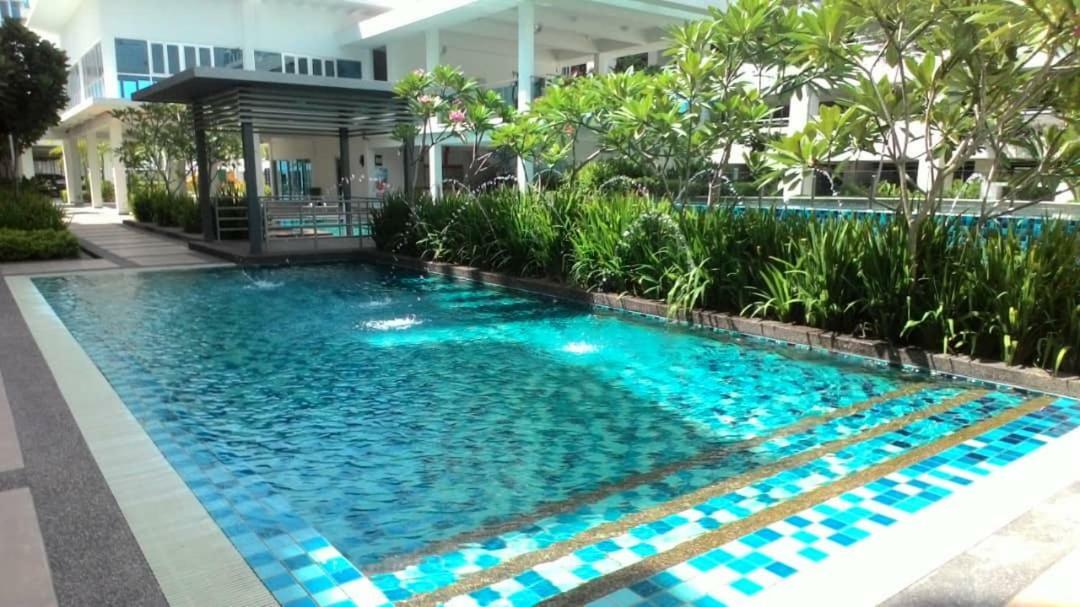 Homestay de Putra Kajang Bagian luar foto